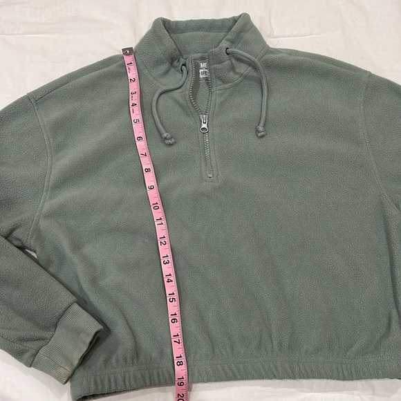 Pacsun Me to We green medium quarter zip sweatshirt - Picture 5 of 6
